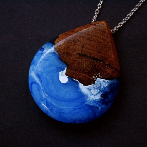 Очаровательные украшения от Бритты Бекманн, имитирующие морские волны (8 фото)