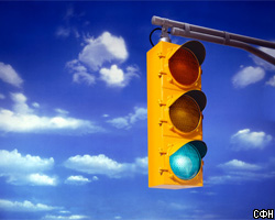 Водителя поймали за переключение светофора