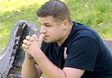 В холодильнике пиццу возят рядом с трупами