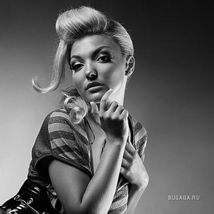 Дамочки в ч/б ракурсе