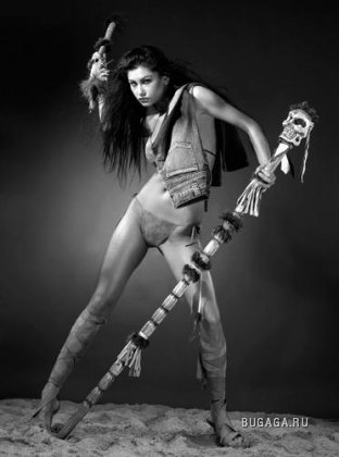 Дамочки в ч/б ракурсе