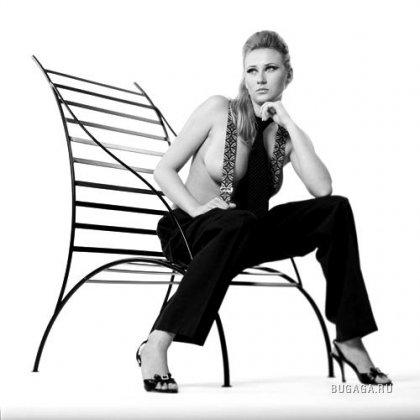 Дамочки в ч/б ракурсе