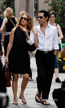 Шоппинг J.Lo и Marc Anthony в Милане