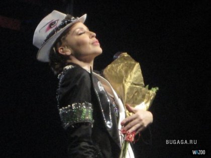 Kylie Minogue Tour, 16 фото