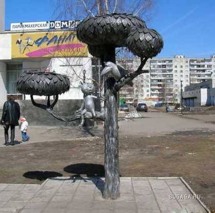 Удивительные памятники России