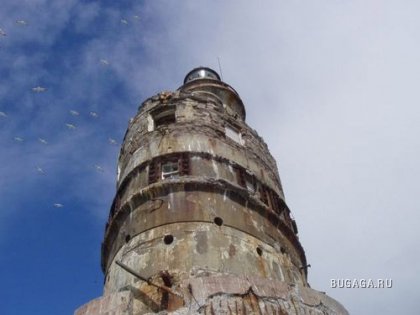 Заброшенный советский атомный маяк