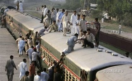 Поезд в Пакистане
