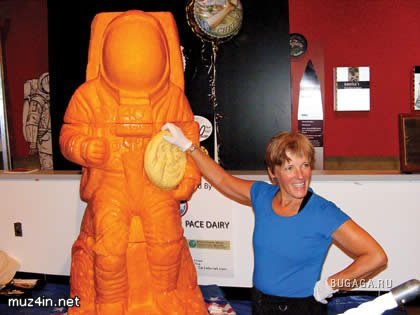 Скульптуры из сыра Artist Sarah Kaufmann