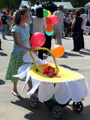 Парад детских колясок