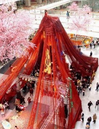 Странные свадебные платья