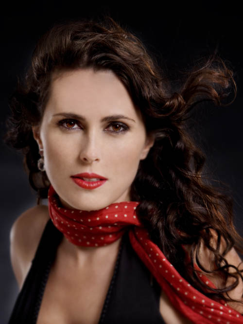 http://www.bugaga.ru/uploads/posts/2011-02/1296652831_sharon-den-adel_73795.jpg