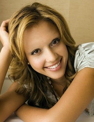 Знаменитости без бровей