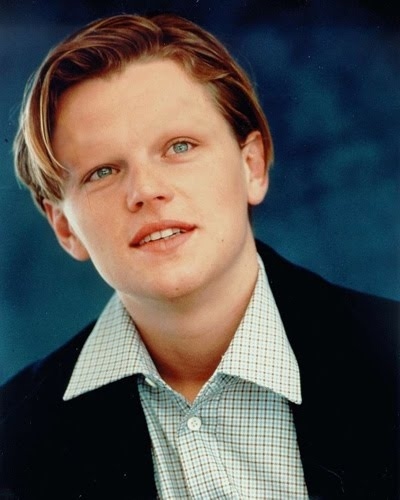 Знаменитости без бровей