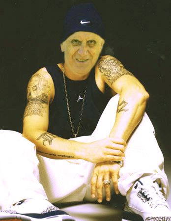 Фотожаба: исторические личности в современной одежде Фотожаба: исторические личности в современной одежде