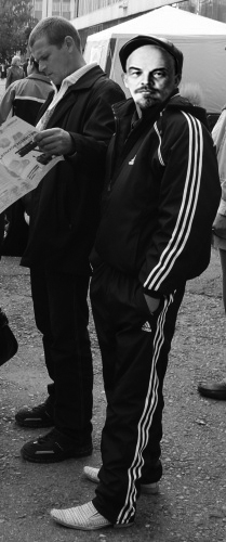 Фотожаба: исторические личности в современной одежде Фотожаба: исторические личности в современной одежде