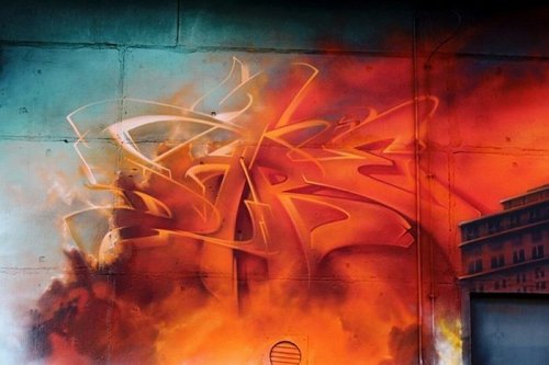 Огромное граффити от Mad C