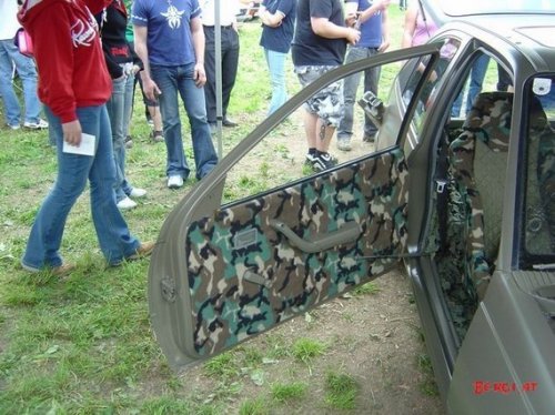 Opel в армейском стиле