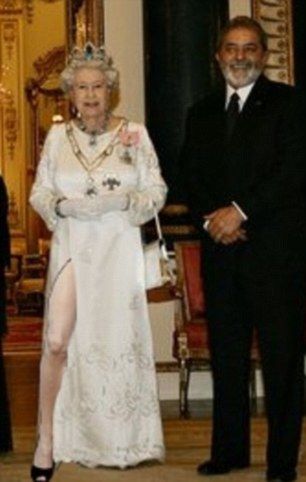 Фотожаба: Нога Анджелины Джоли Фотожаба: Нога Анджелины Джоли