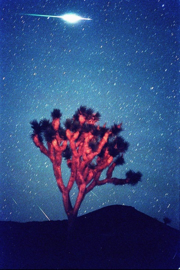 Удивительные метеоритные ливни Удивительные метеоритные ливни