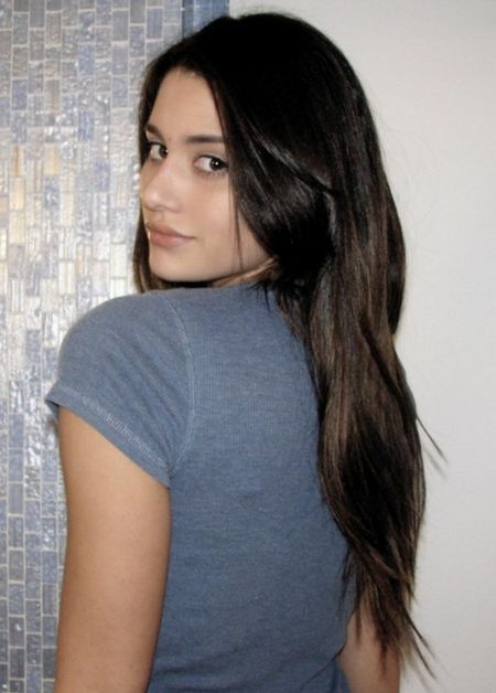 Угадайте, чья это дочка?