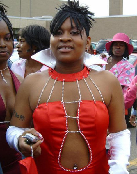 Смешные и странные выпускные наряды