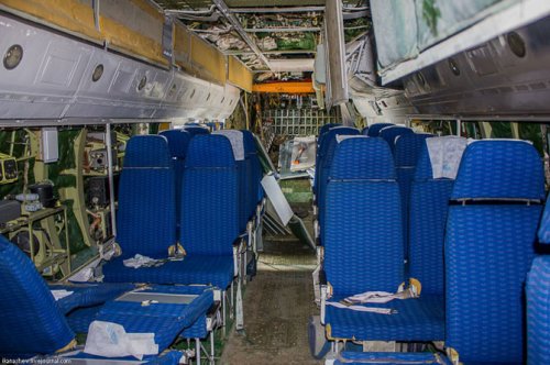 Экскурсия по самолету АН-74
