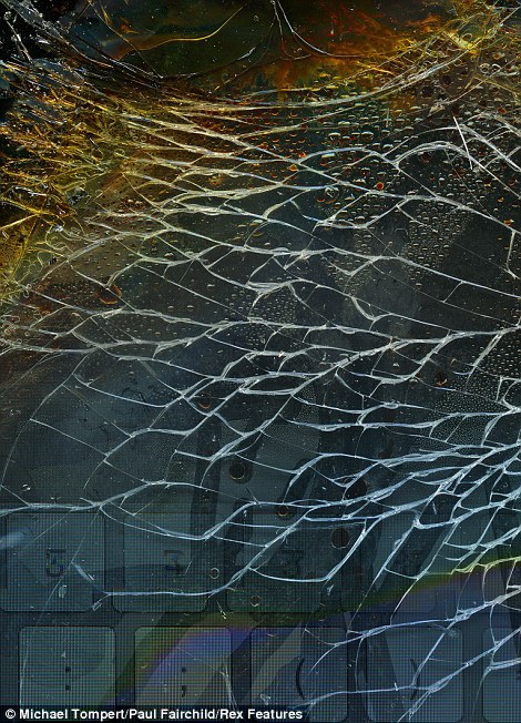 Продукция Apple на службе искусству