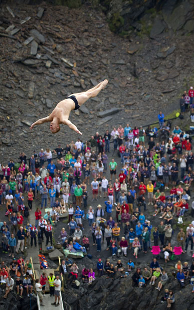 Соревнования по экстремальным прыжкам Red Bull Cliff Diving 2012 Соревнования по экстремальным прыжкам Red Bull Cliff Diving 2012