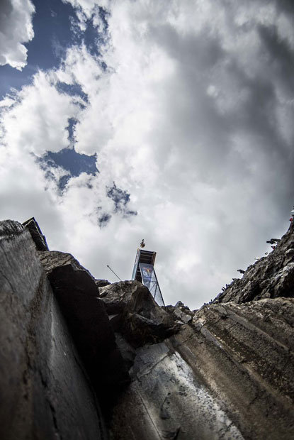 Соревнования по экстремальным прыжкам Red Bull Cliff Diving 2012 Соревнования по экстремальным прыжкам Red Bull Cliff Diving 2012