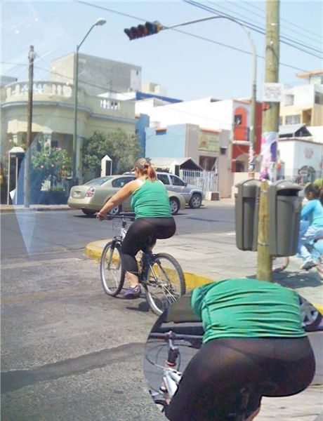 Фотографии странно одетых людей Фотографии странно одетых людей