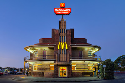 35 необычных ресторанов МакДональдс со всего мира