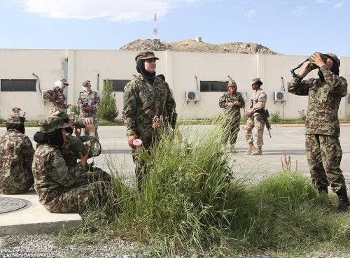 Как служат в Афганистане британские женщины-военнослужащие