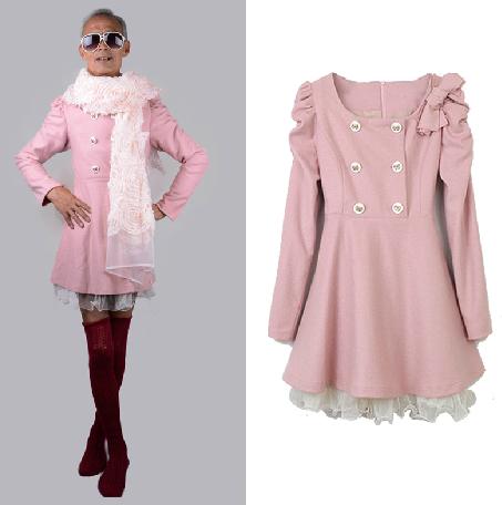 72-хлетний дедушка-модель, демонстрирует женскую одежду 72-хлетний дедушка-модель, демонстрирует женскую одежду