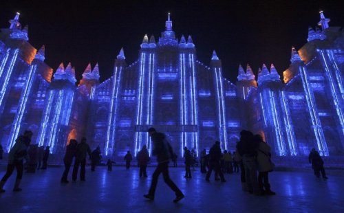 Ледяные и снежные скульптуры международного фестиваля в Харбине