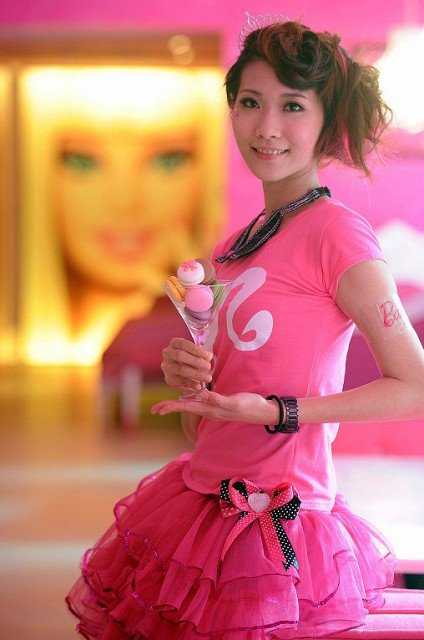 Кафе для поклонников куклы Barbie (10 фото + 1 видео) Кафе для поклонников куклы Barbie (10 фото + 1 видео)