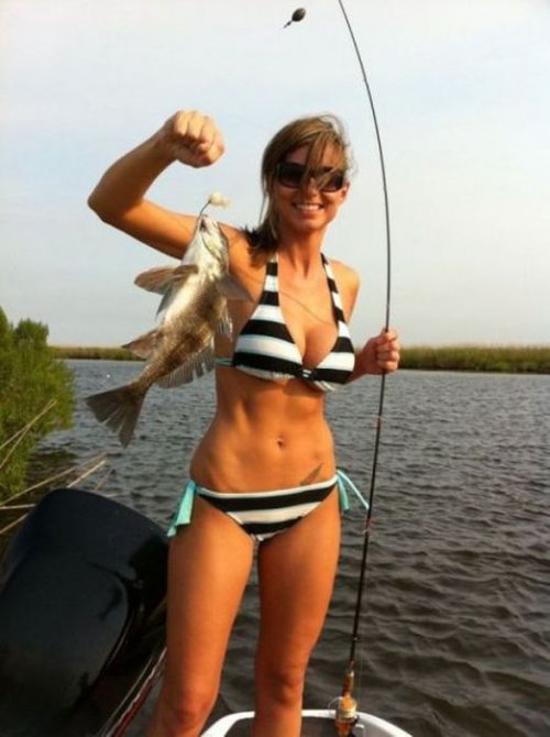 Сексуальные девушки в бикини (45 фото)