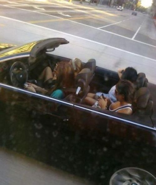 Когда дамы за рулём (31 фото) Когда дамы за рулём (31 фото)