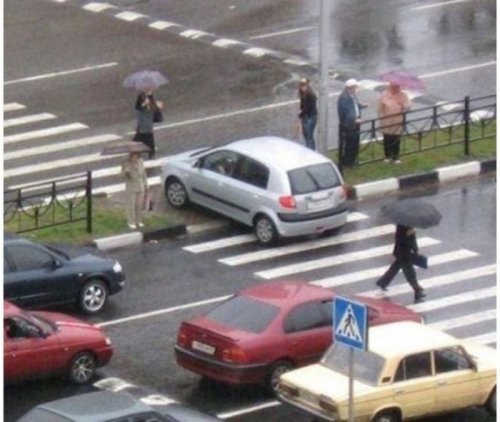 Когда дамы за рулём (31 фото) Когда дамы за рулём (31 фото)