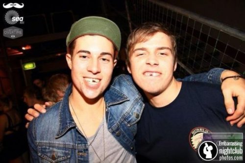 Как молодёжь отдыхает в ночных клубах (34 фото)