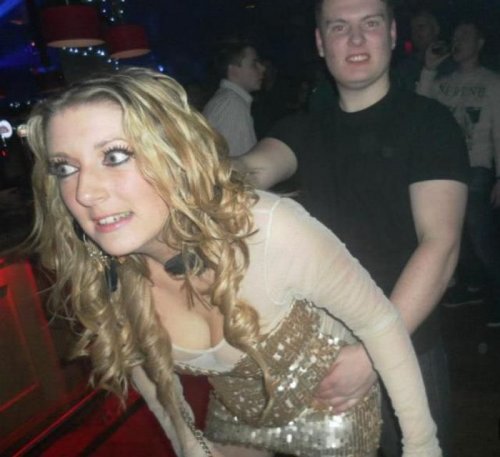 Как молодёжь отдыхает в ночных клубах (34 фото)