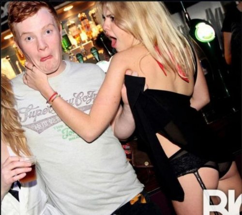 Как молодёжь отдыхает в ночных клубах (34 фото)