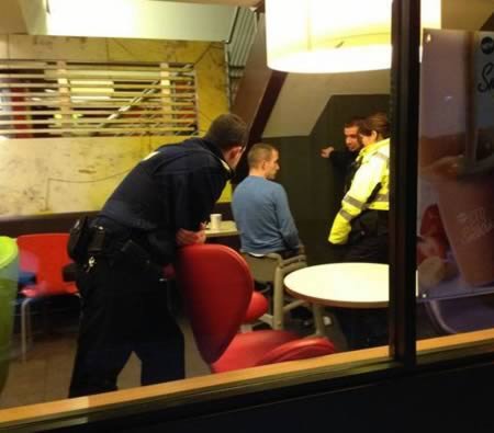 8 Постыдных фотографий людей, которые застряли 8 Постыдных фотографий людей, которые застряли