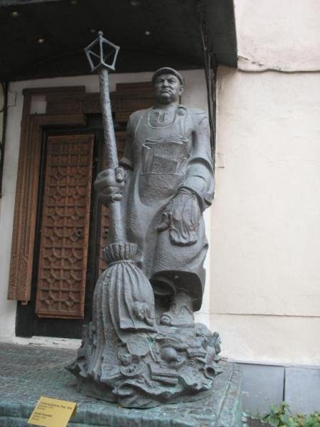 Самые забавные и весёлые памятники России Самые забавные и весёлые памятники России