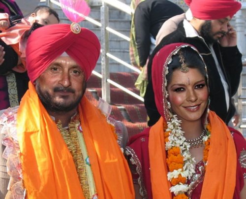 Если бы знаменитости были другой расы (16 фото)