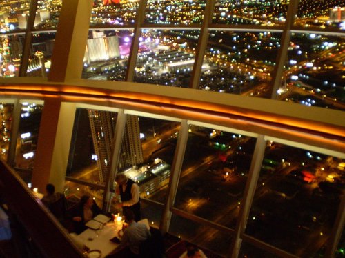 Рестораны, из которых открываются самые роскошные панорамы (10 фото)