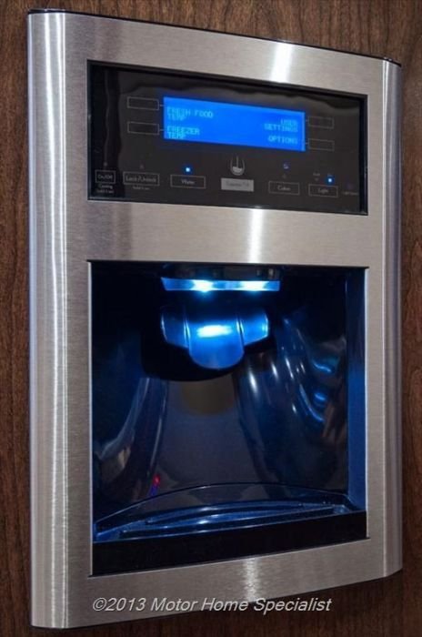 Роскошный дом на колёсах "Оазис" (33 фото) Роскошный дом на колёсах "Оазис" (33 фото)