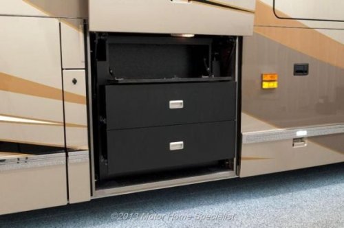 Роскошный дом на колёсах "Оазис" (33 фото)