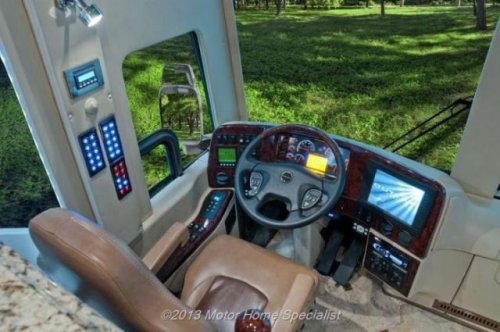 Роскошный дом на колёсах "Оазис" (33 фото)