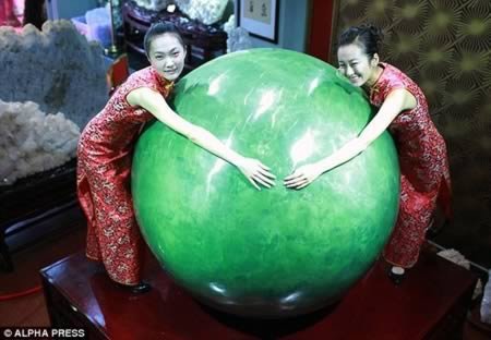 10 Самых дорогих драгоценных камней 10 Самых дорогих драгоценных камней