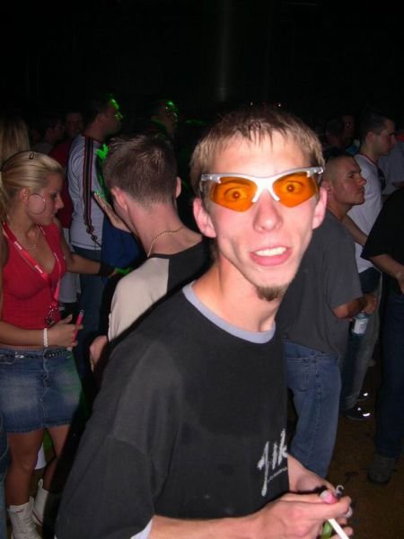 Клабберы на ночных тусовках (29 фото)